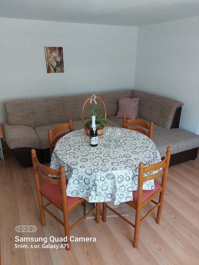 Ljubica * Polje (Krk)
